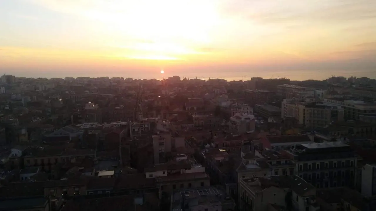 The Top Of Aeroporto di Catania Fontana Rossa Bed & Breakfast
